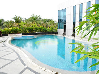 Jade Beach Resort Tirupporur Exterior foto